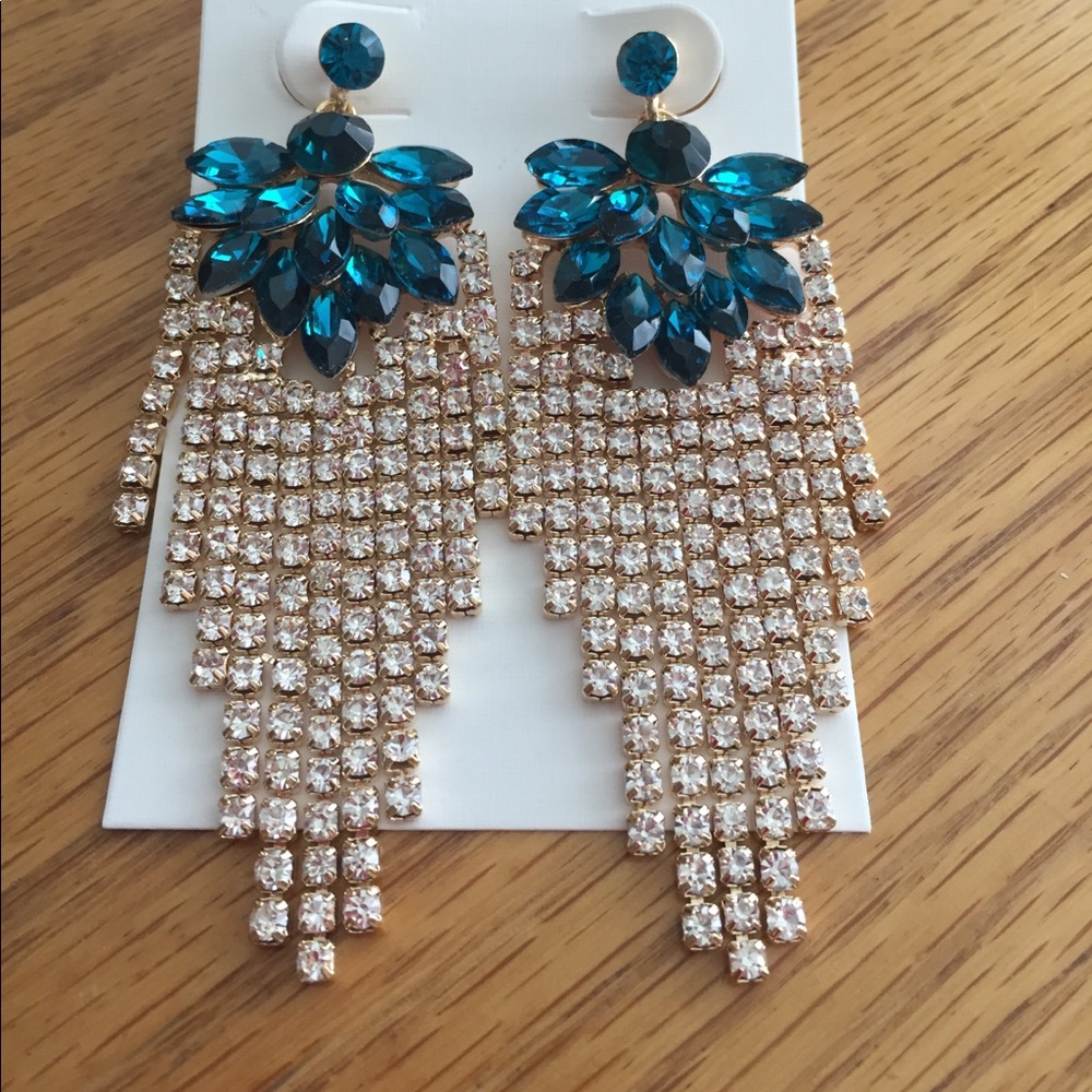 Aqua ear rings